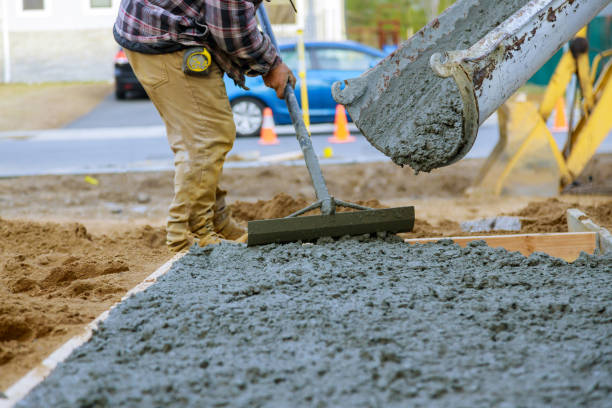 Best Best Concrete Contractor  in White City, UT